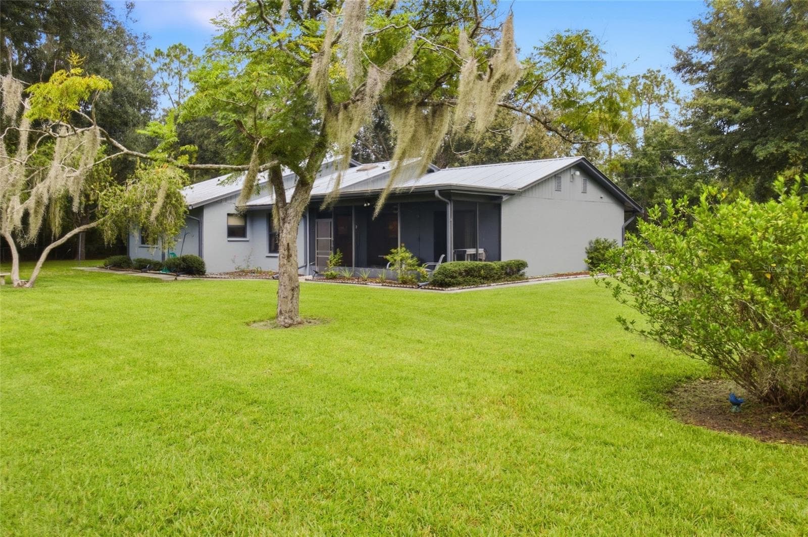 28434 Sonny Dr photo 3