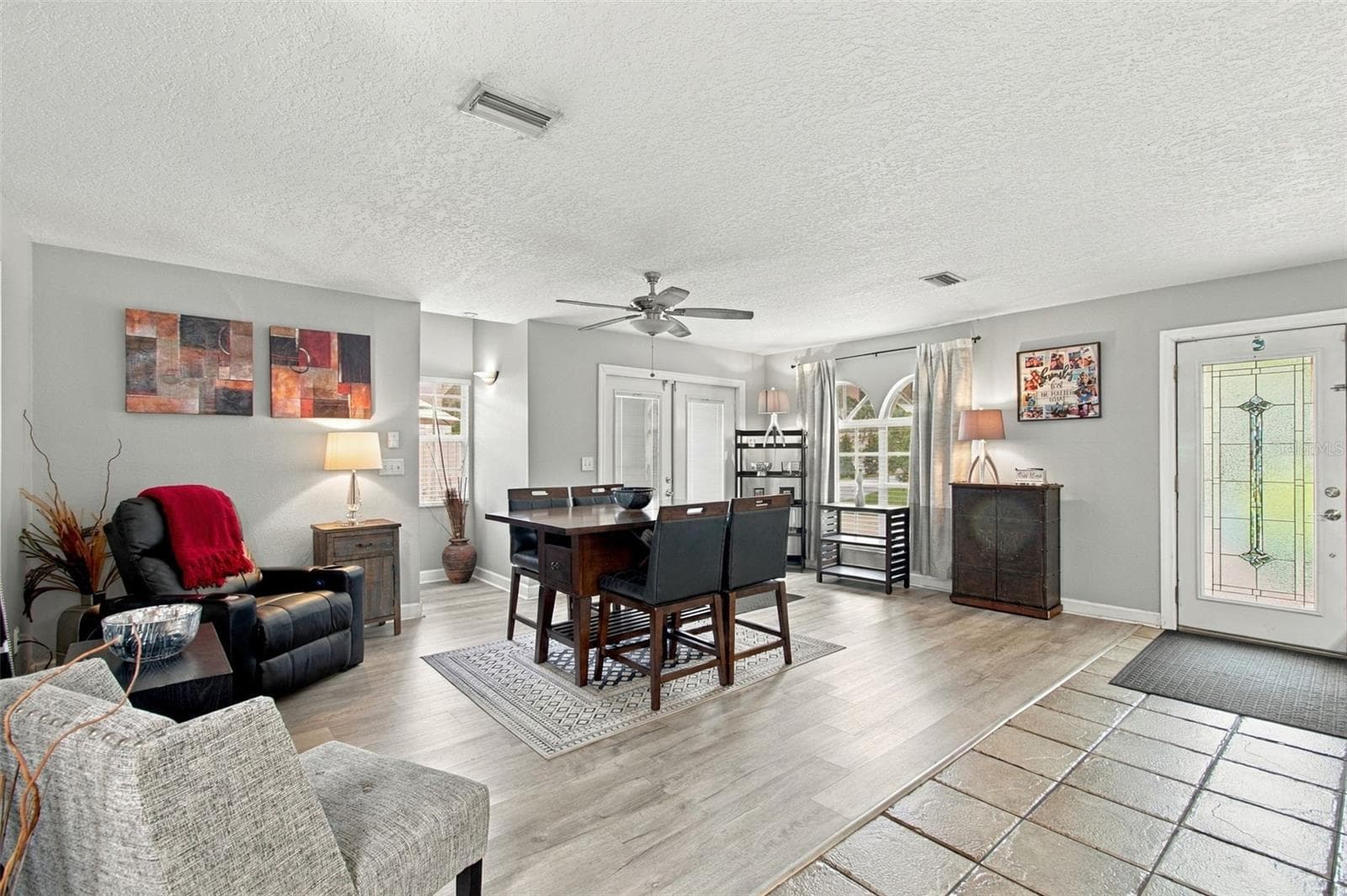 2801 W San Isidro St photo 5