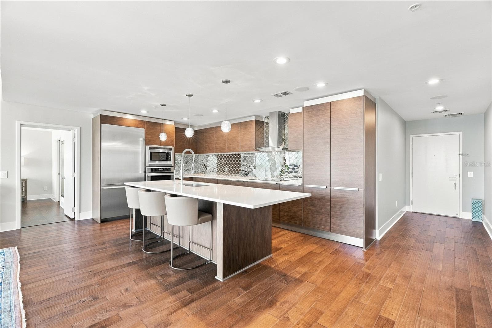 175 1st St S #2701 photo 5