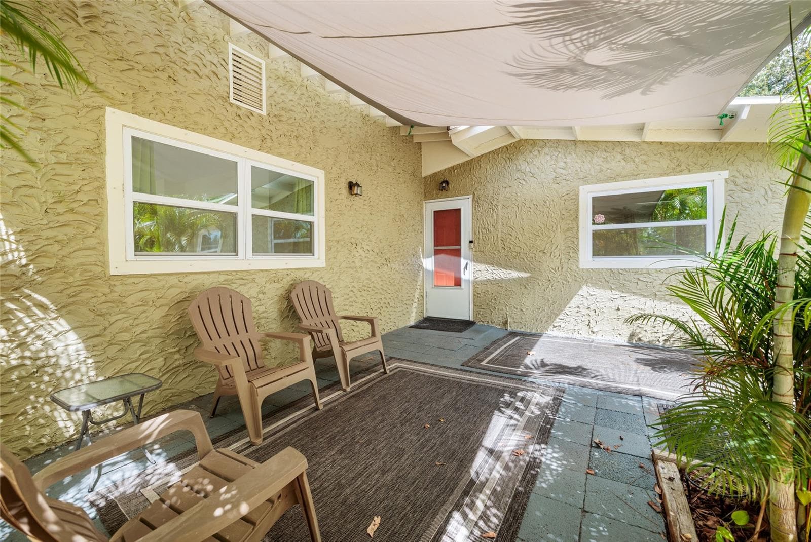 1903 30th Ave N photo 3