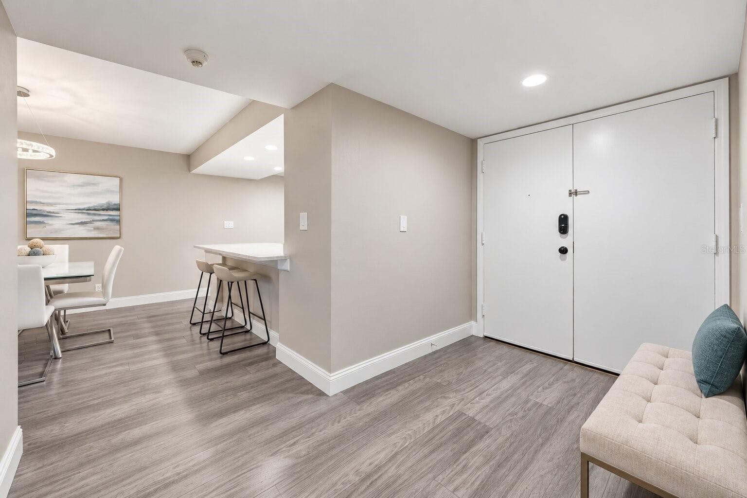 1460 Gulf Blvd #1106 photo 3