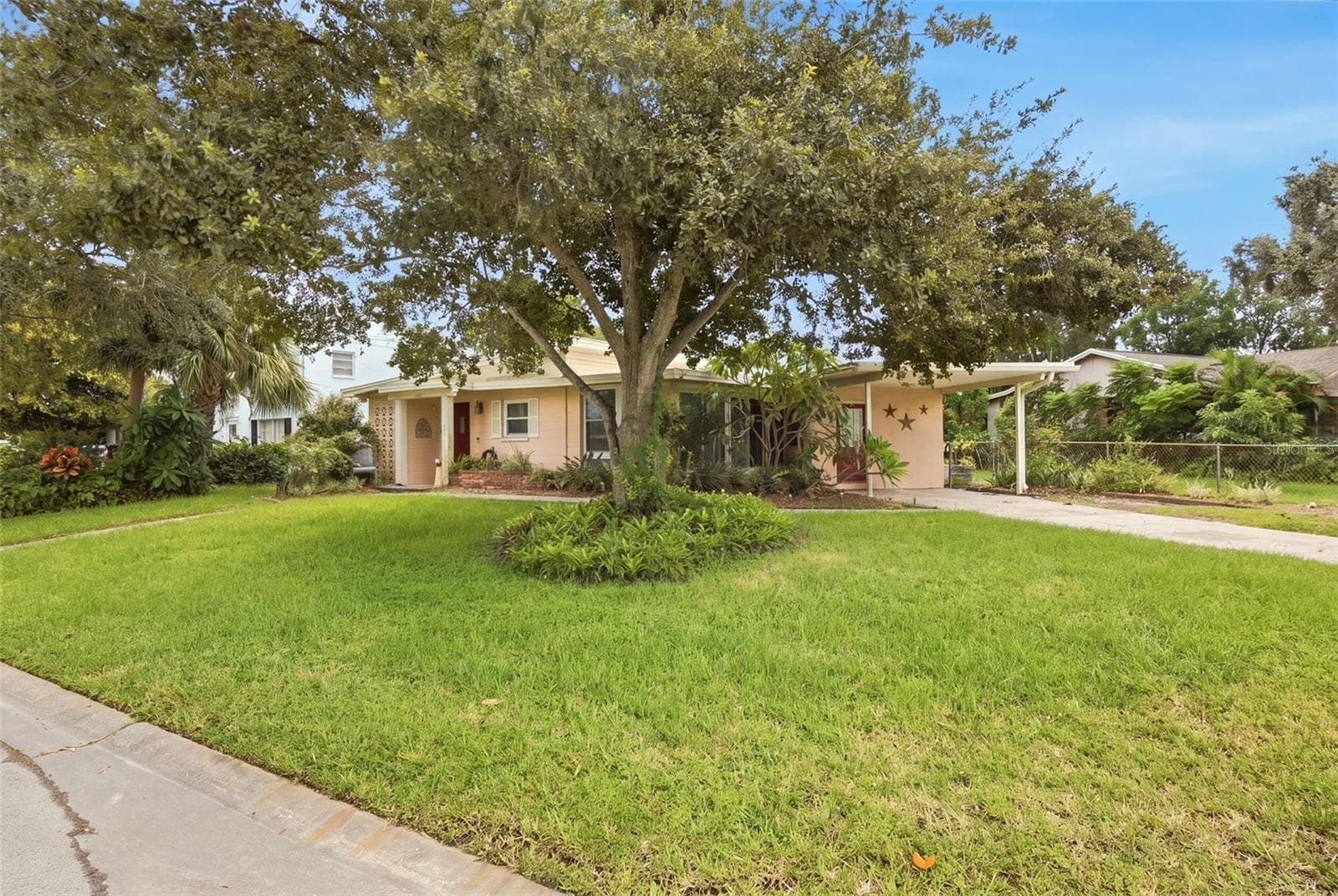 3206 River Cove Dr photo 2