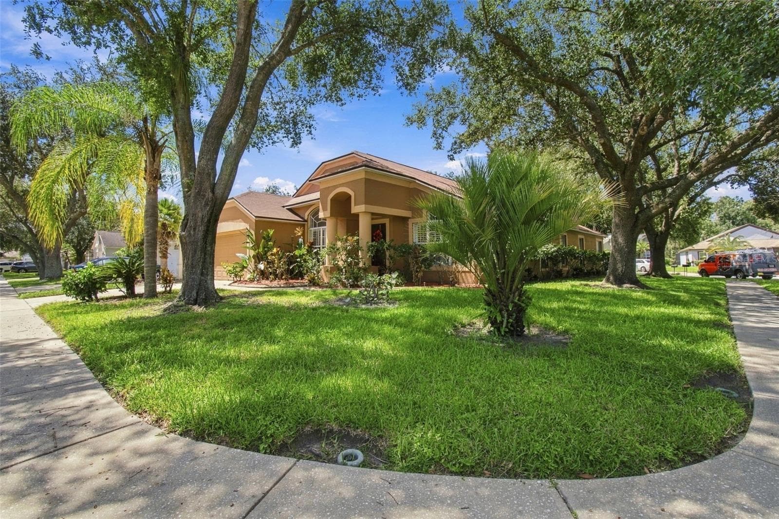 19014 Silverbrook Dr photo 4