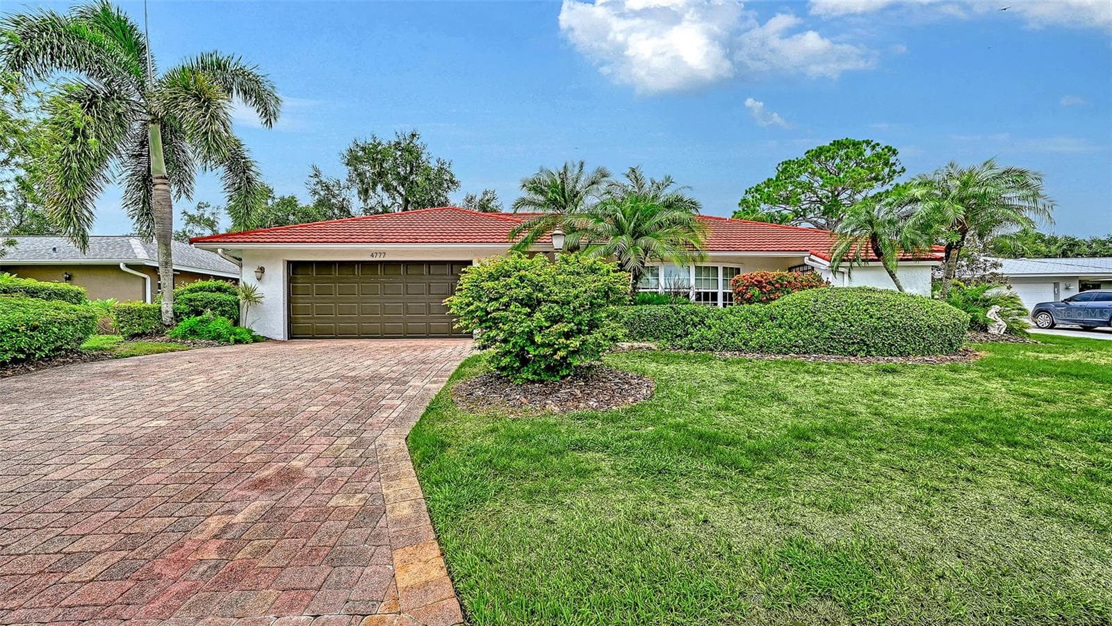 4777 Overbury Pl