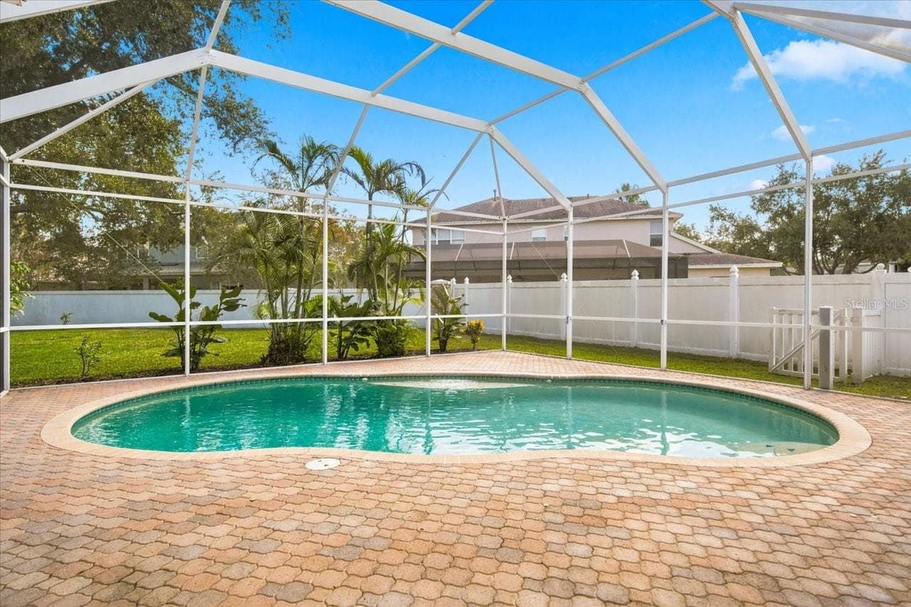 15019 Lake Emerald Blvd photo 4