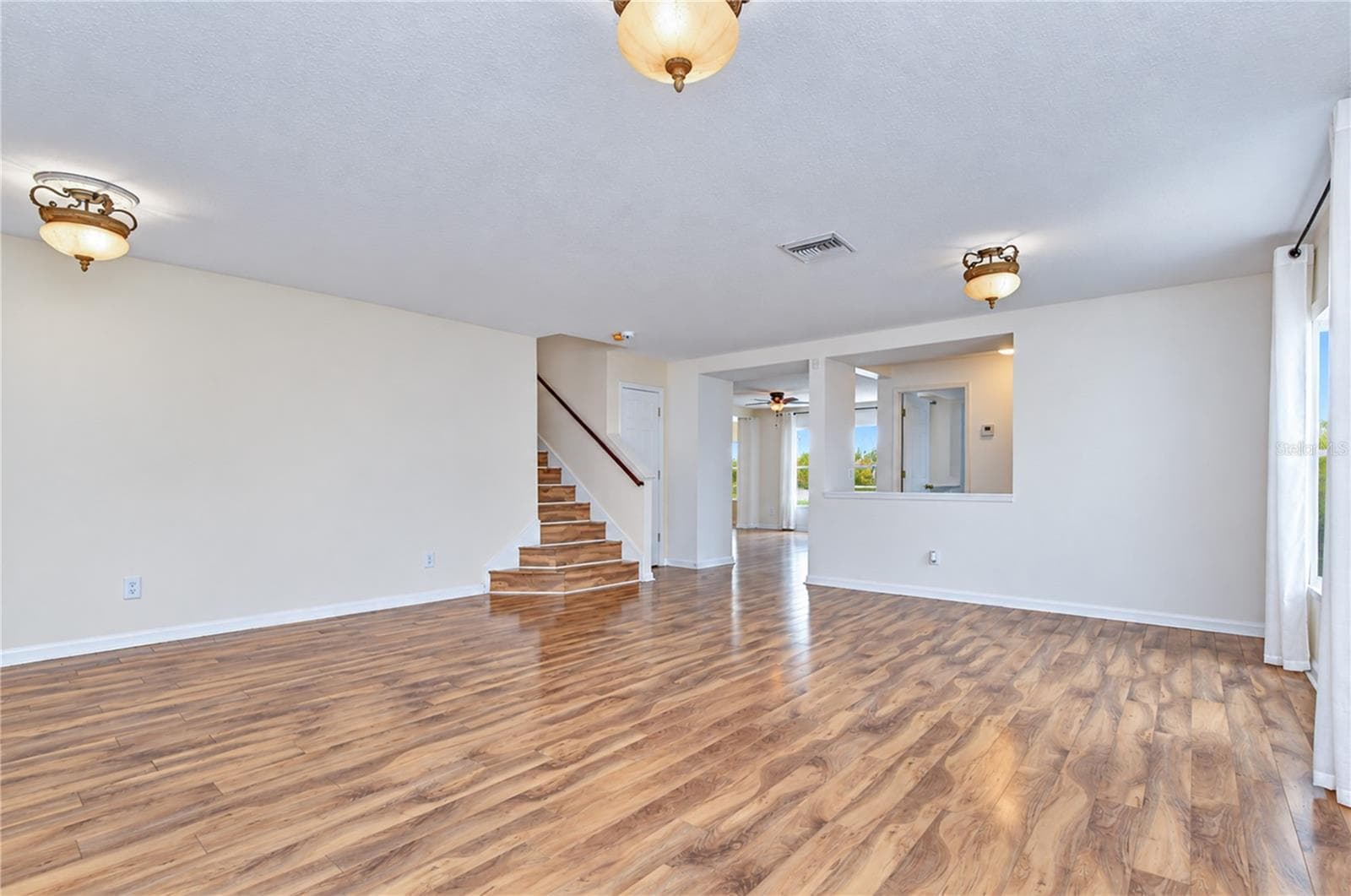 10924 Subtle Trail Dr photo 4