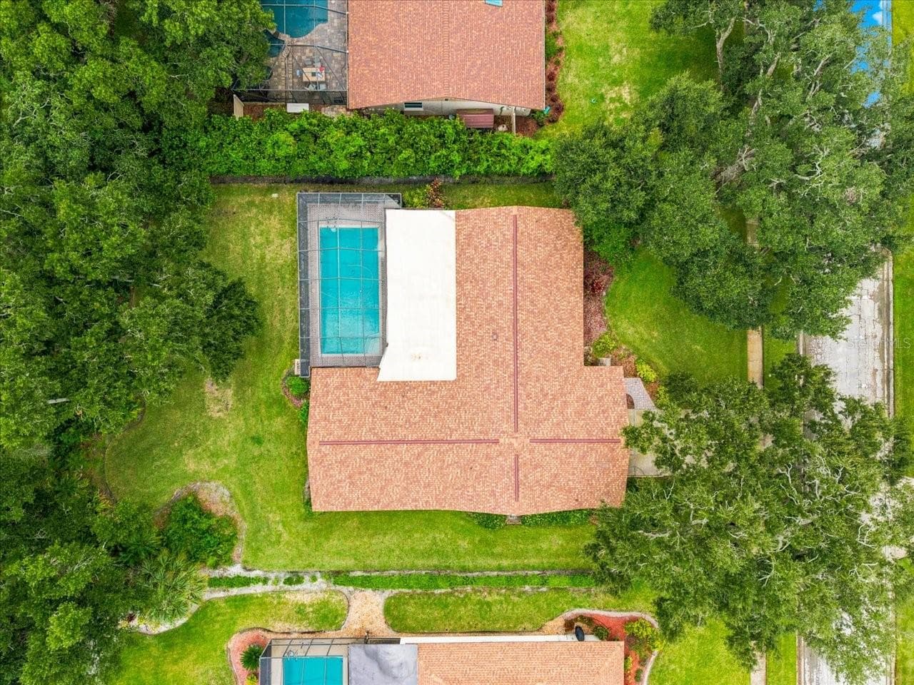 13903 Middle Park Dr photo 5