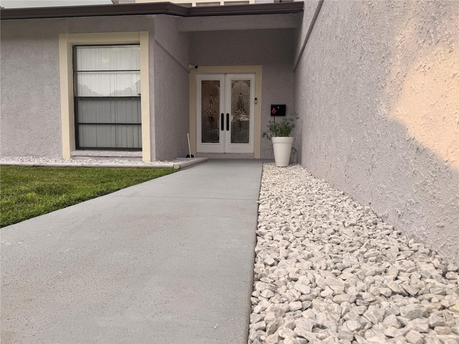 4717 Deerwalk Ave photo 3
