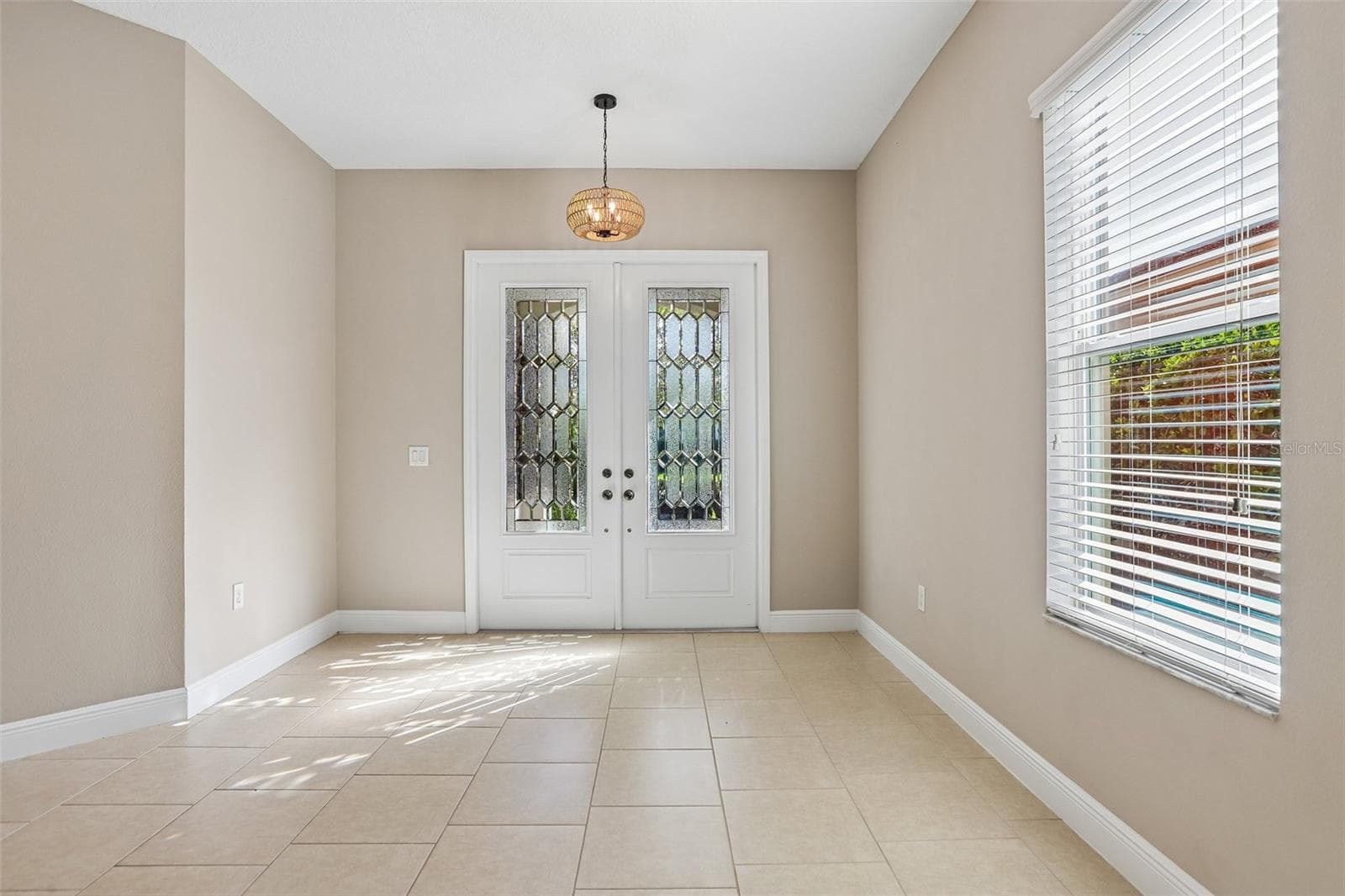 2495 Oakwood Preserve Dr photo 3