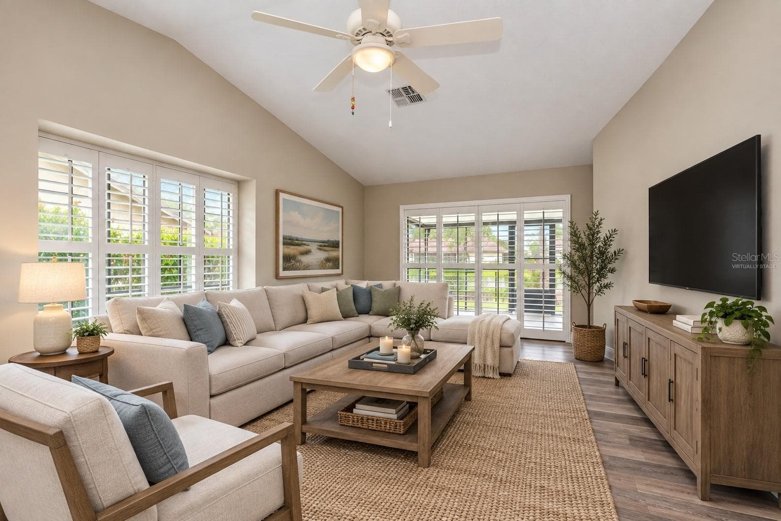 3942 Shoreside Cir photo 5