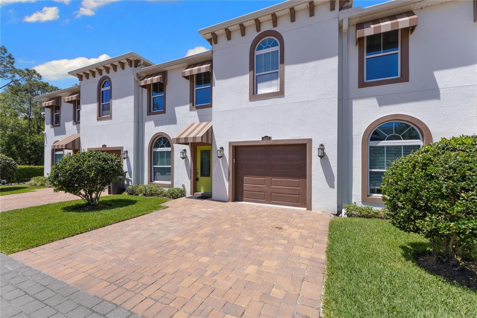 8702-8708 Kenyon View CT photo 4