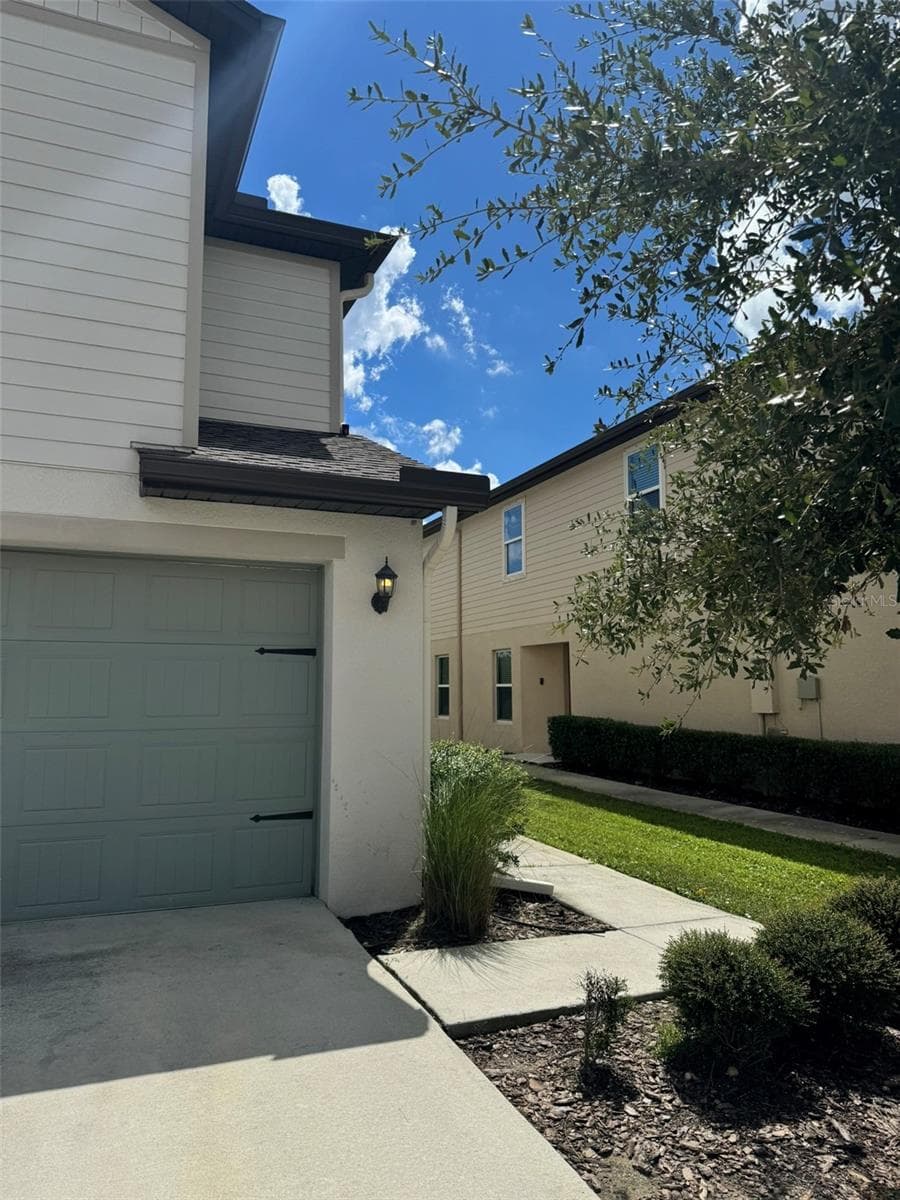 5421 Companion Ln photo 2