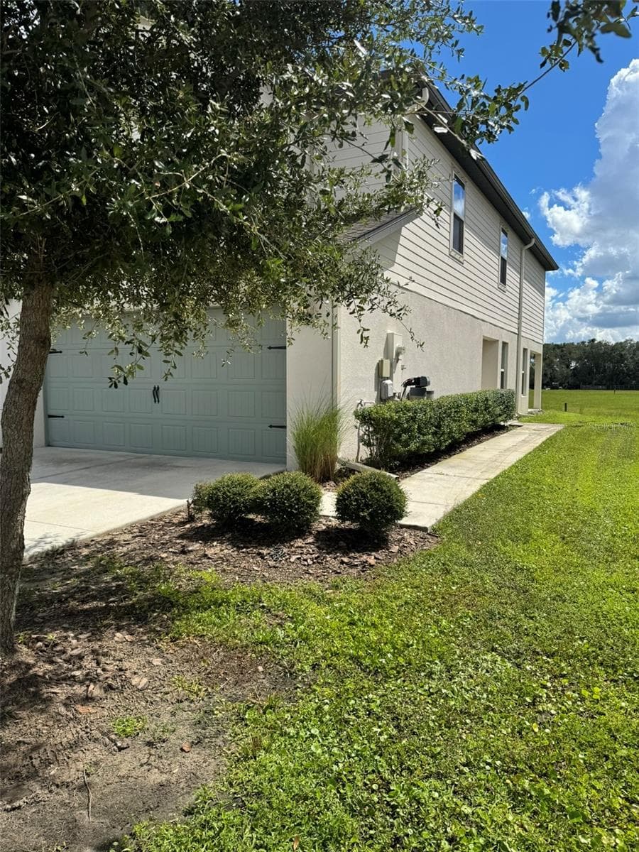 5421 Companion Ln photo 3
