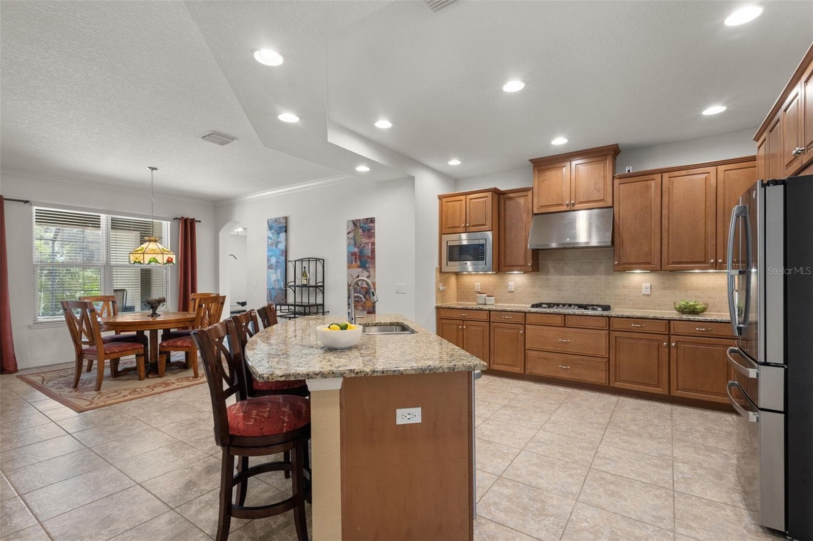 1584 Virginia Willow Dr photo 4