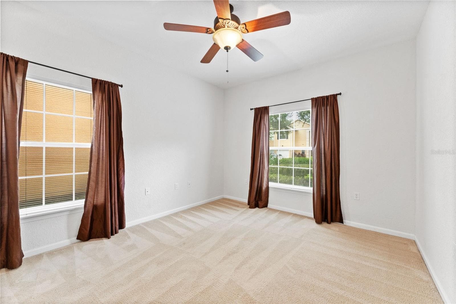 16309 Newbury Palms CT photo 4