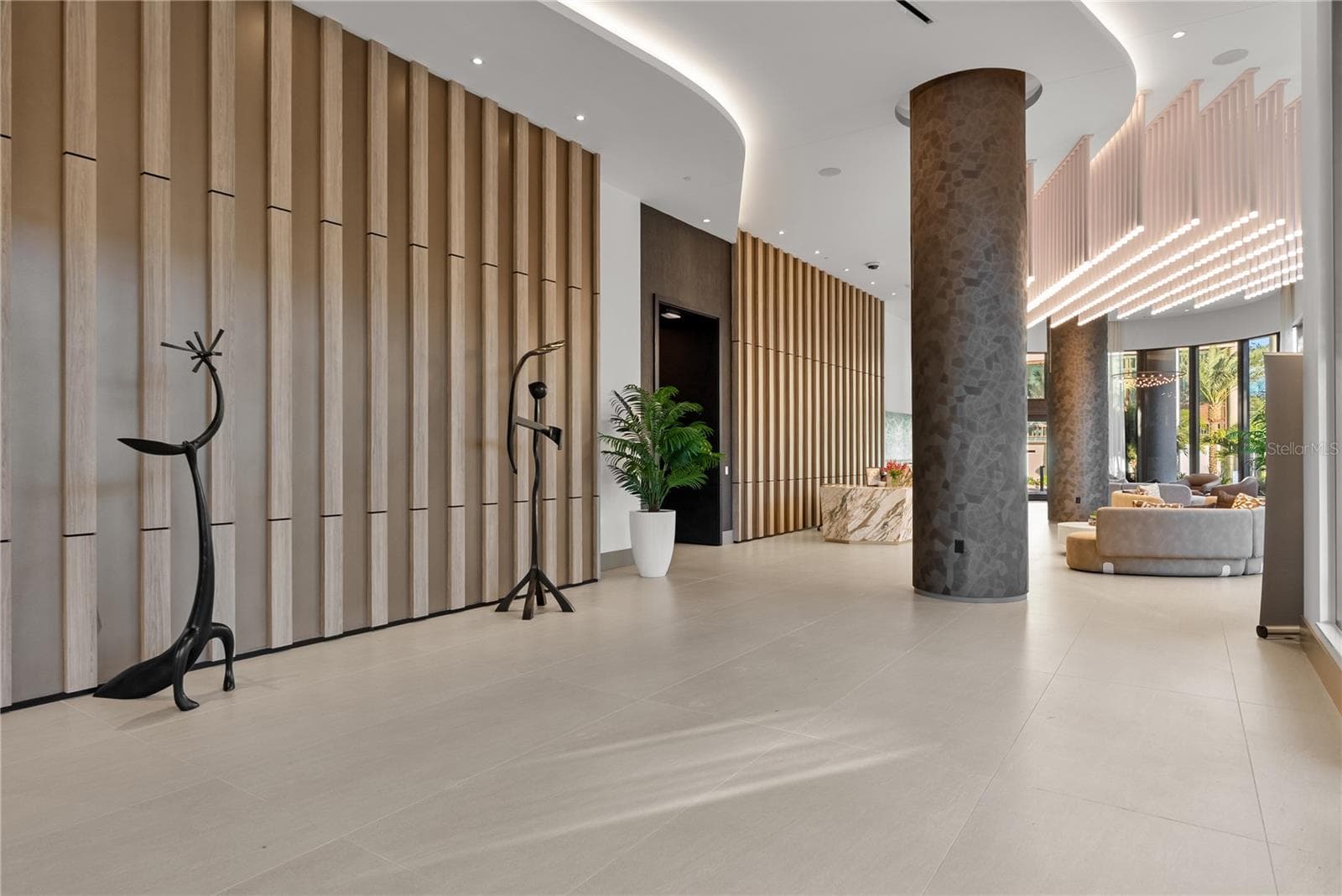 275 1st Ave S #3501 photo 4