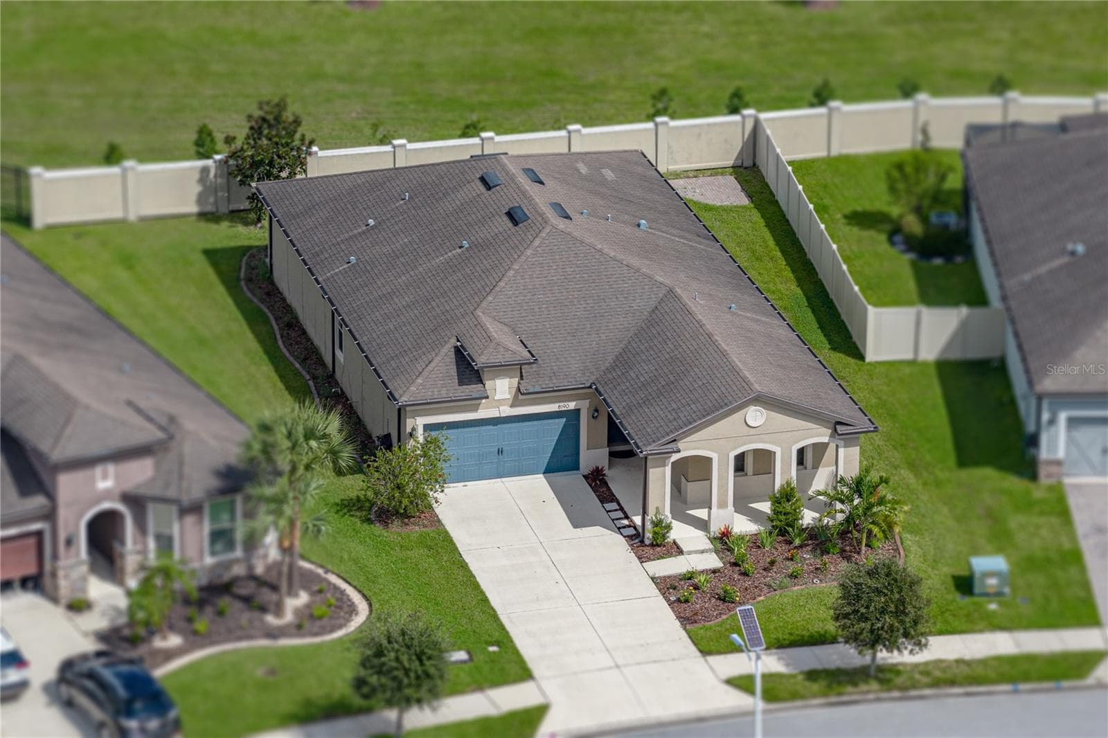 8190 Olive Brook Dr photo 4