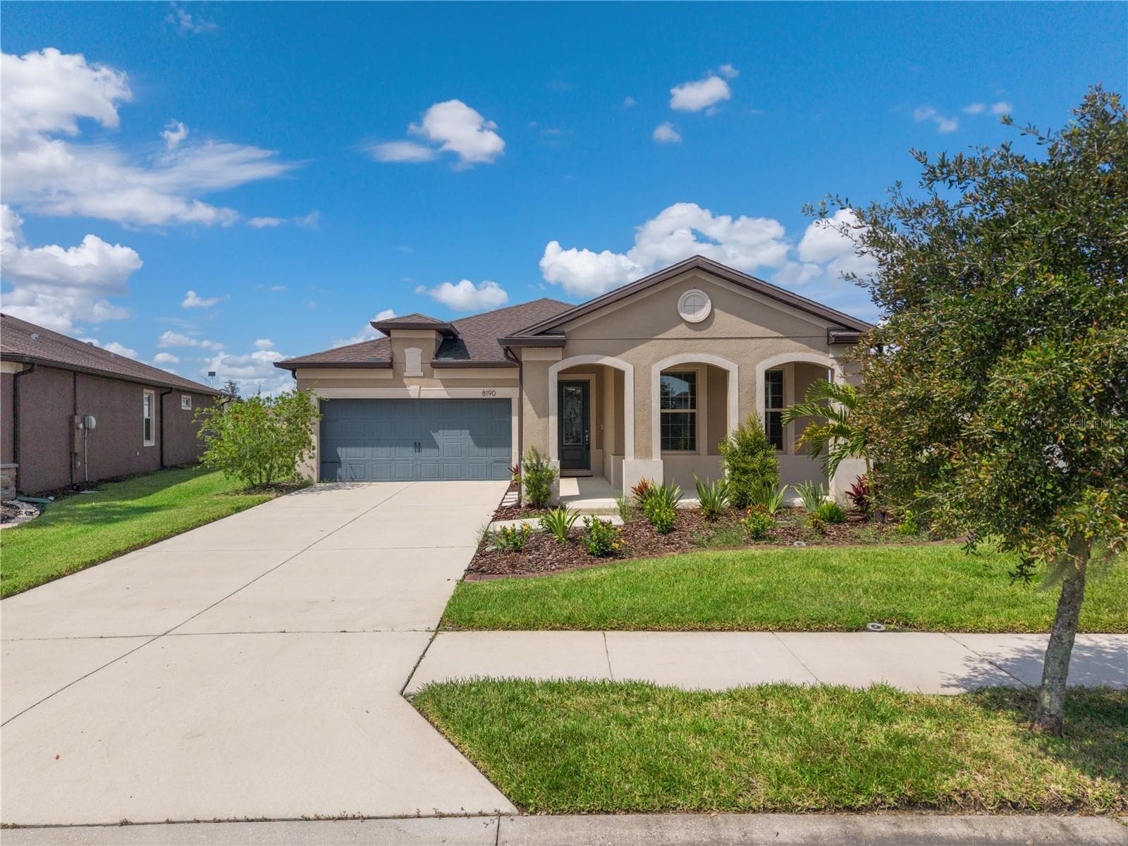 8190 Olive Brook Dr photo 5