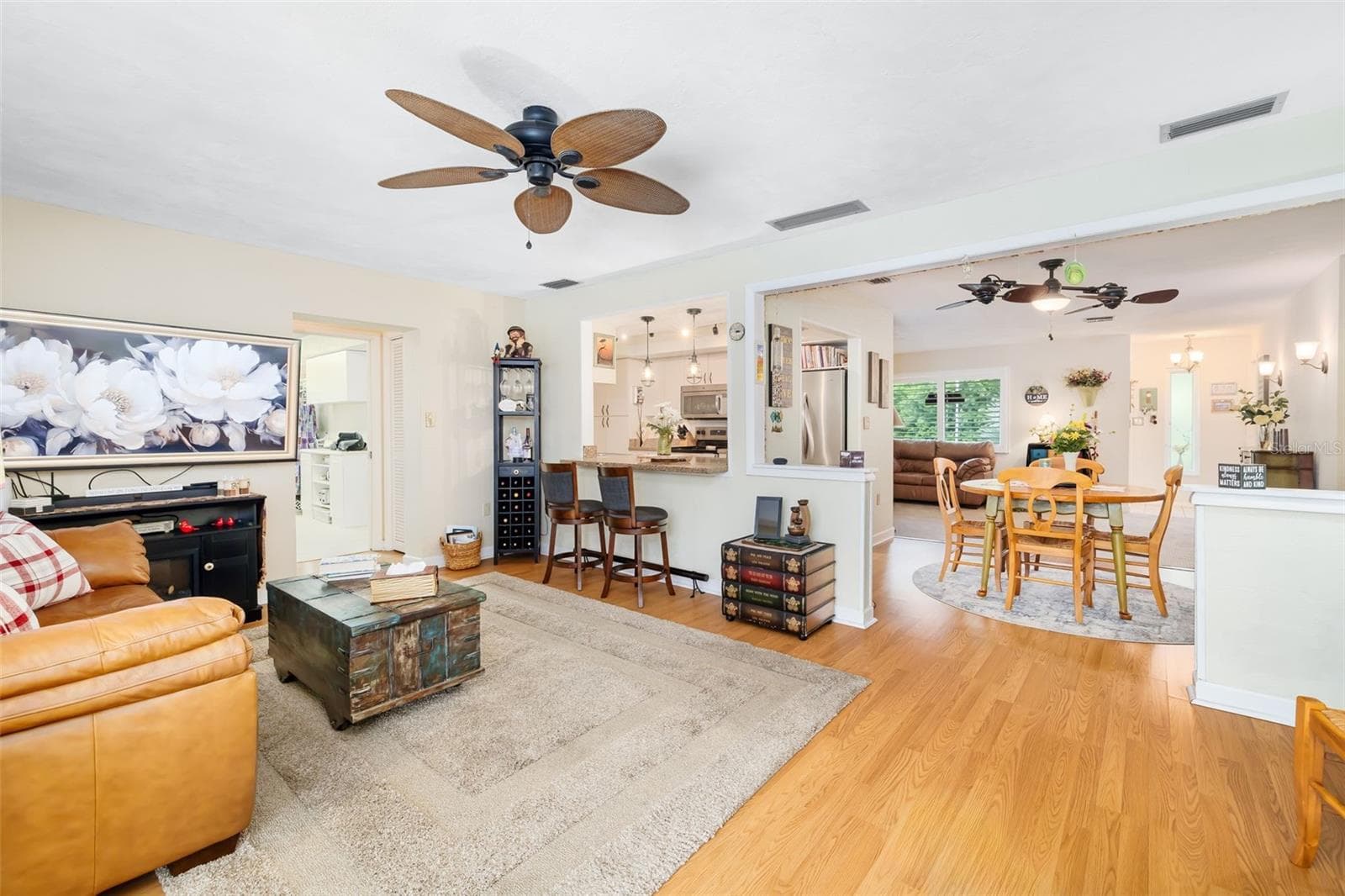 3012 Hyde Park St photo 5