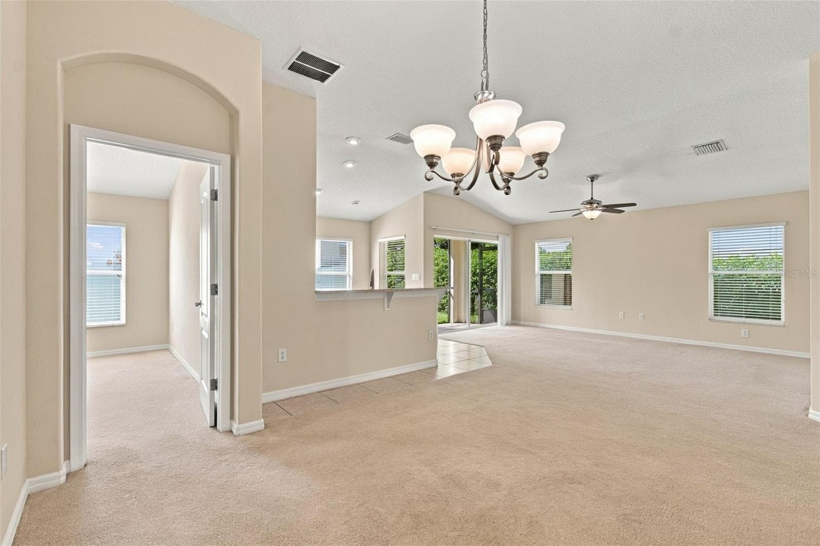 10603 Liberty Bell Dr photo 5