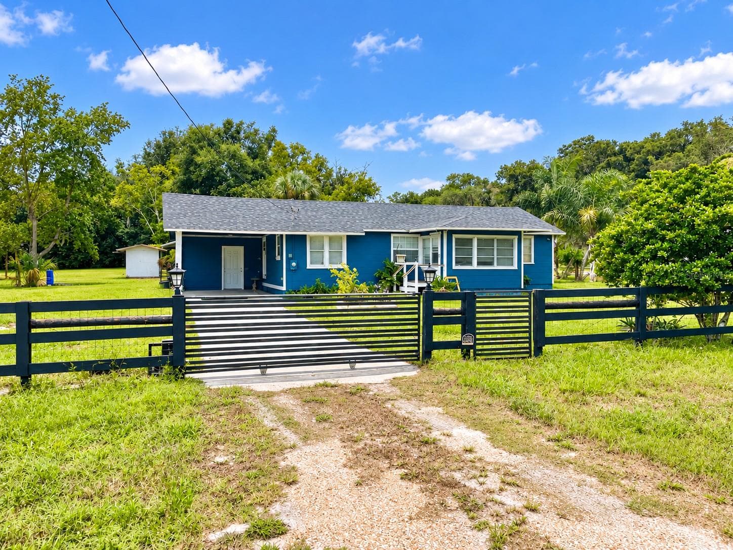 37716 Beth St photo 2