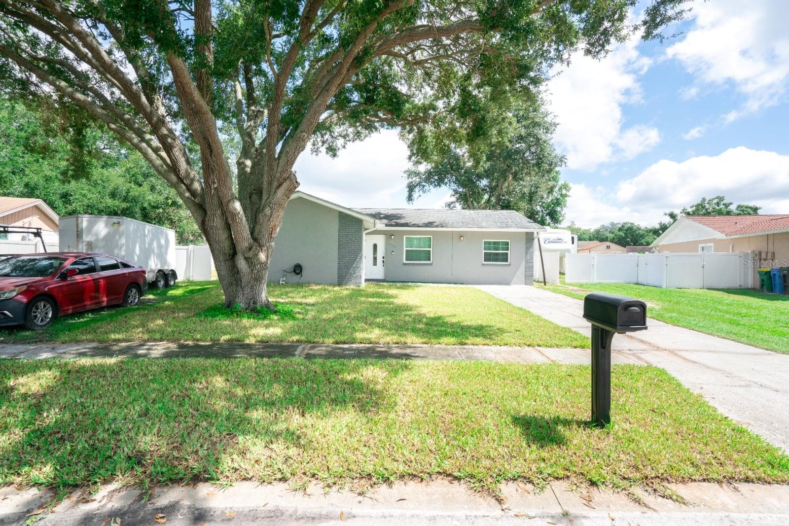 13915 Bridgeport Dr
