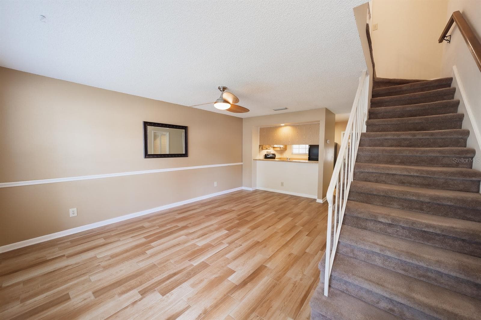 13810 Fletchers MILL Dr photo 5