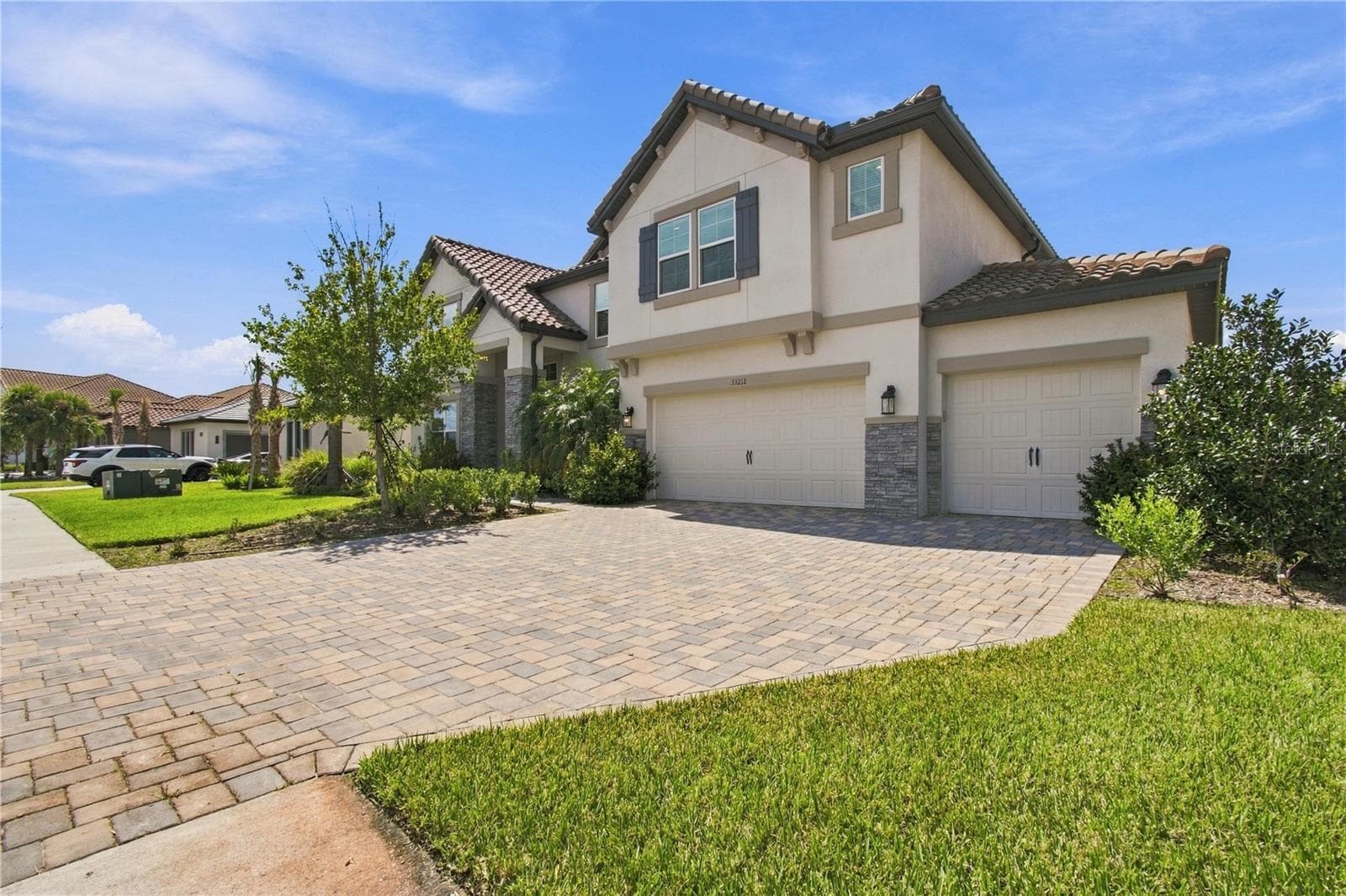 33212 Kateland Dr photo 2