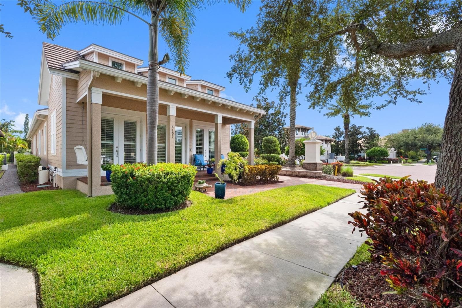 6101 Yeats Manor Dr photo 3