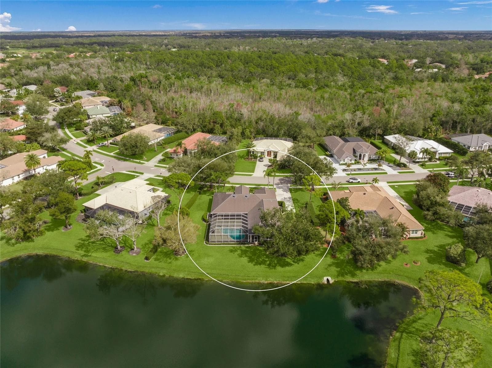 9075 Misty Creek Dr photo 3