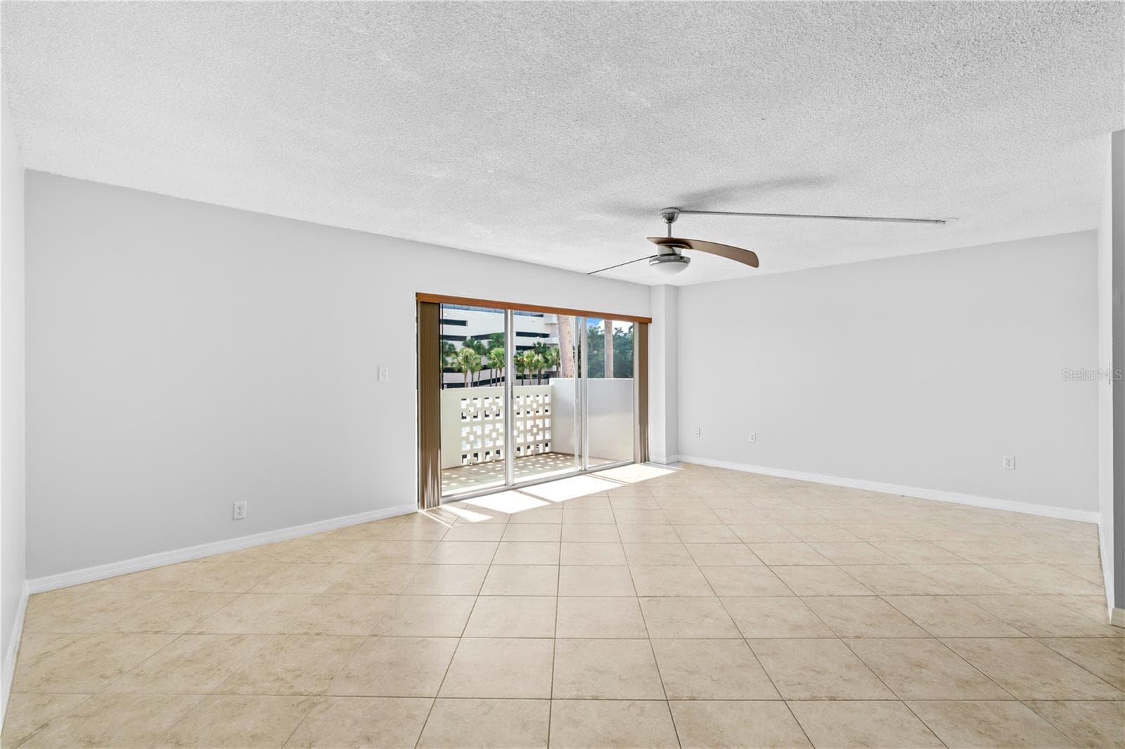 2401 Bayshore Blvd #212 photo 5