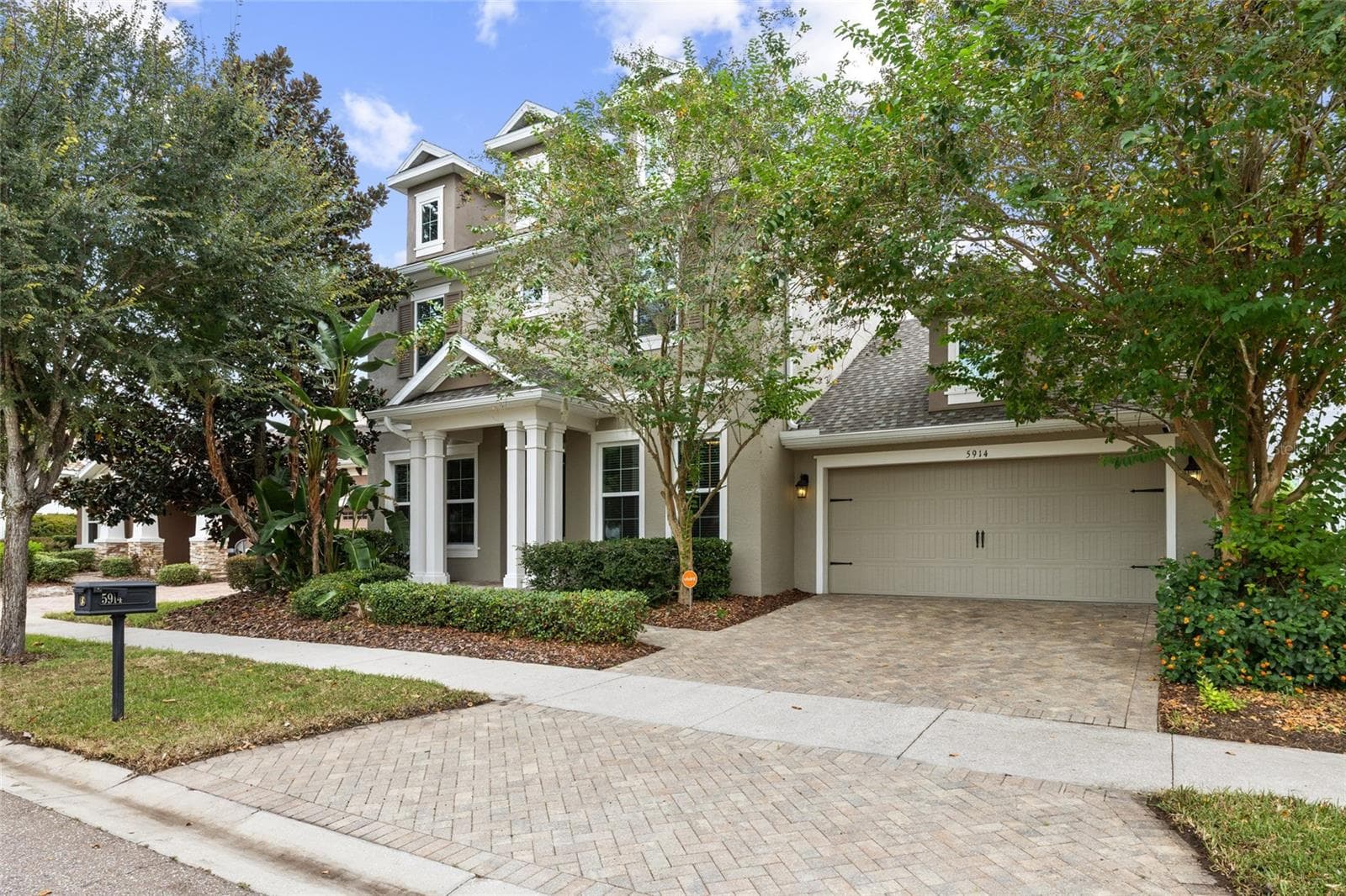 5914 Shell Ridge Dr photo 2