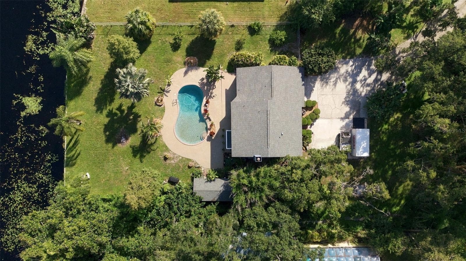 8022 Tierra Verde Dr photo 3