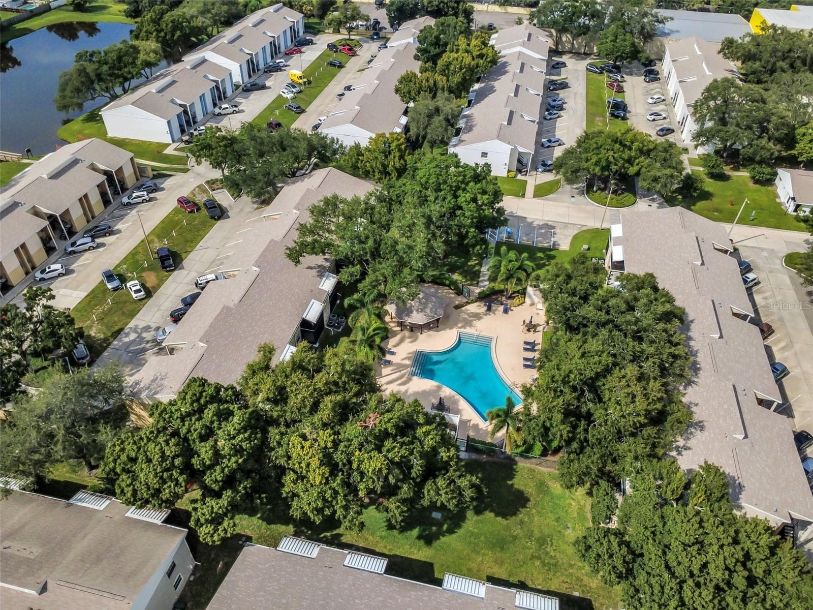 3811 N Oak Dr #E51 photo 3