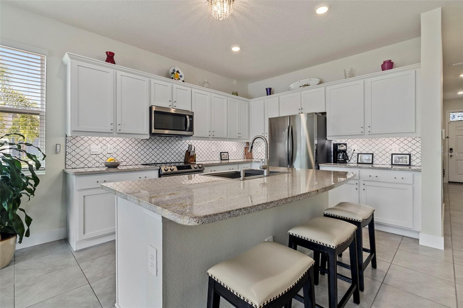 8915 Milestone Dr photo 4