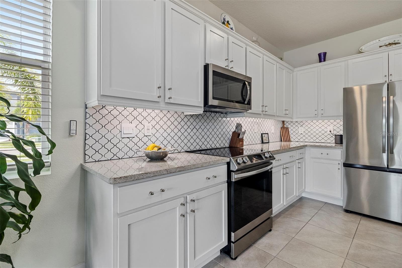 8915 Milestone Dr photo 5
