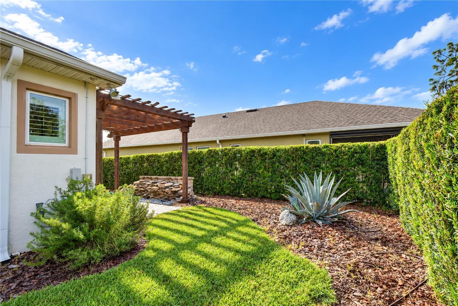 13943 Natures Reserve Dr photo 4