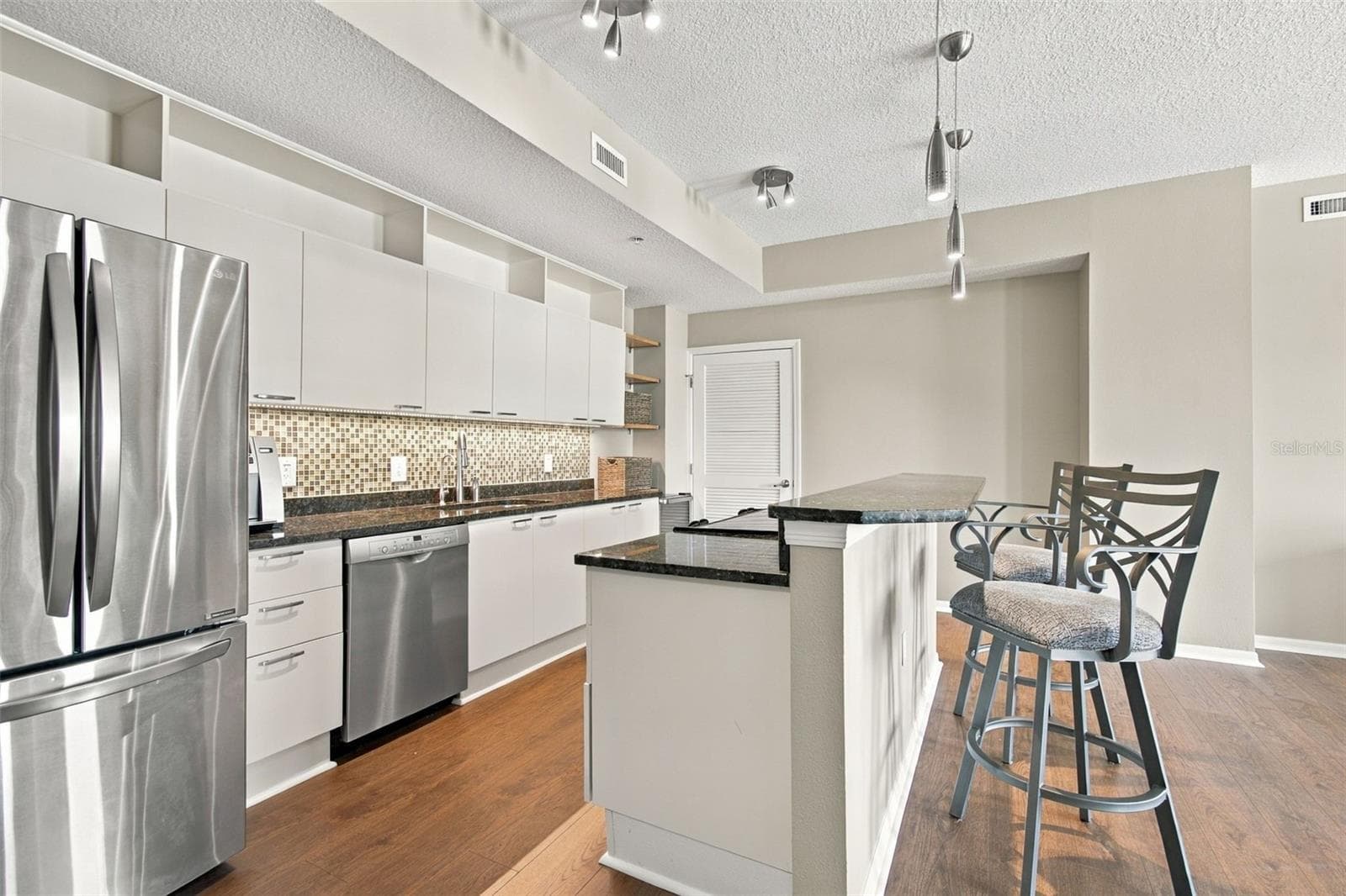 226 5th Ave N #M05 photo 5