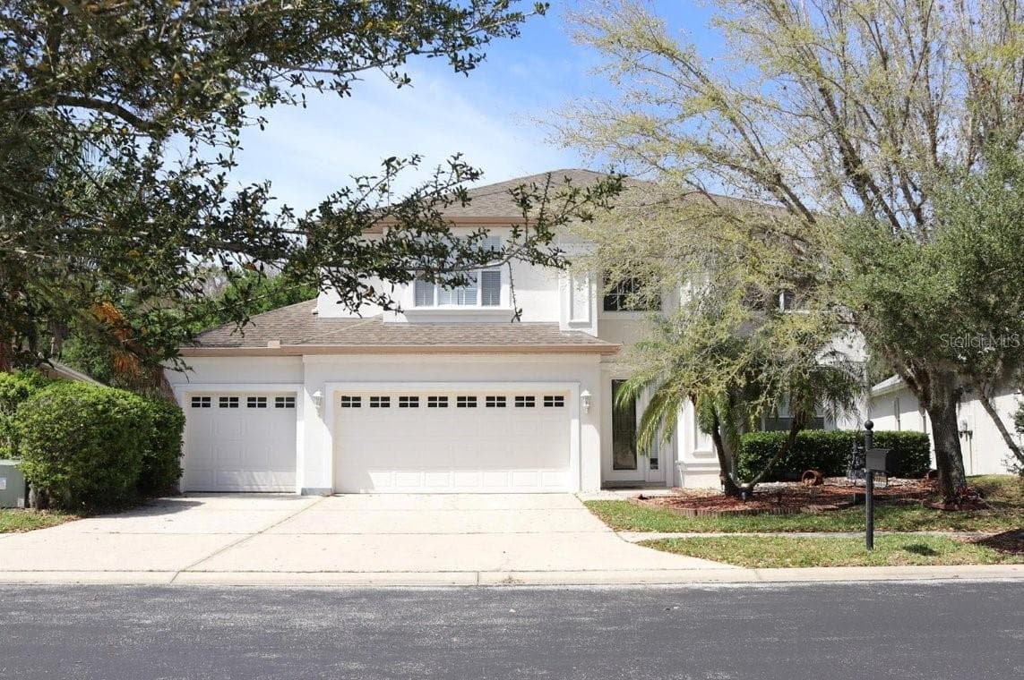 27709 Kirkwood Cir photo 3