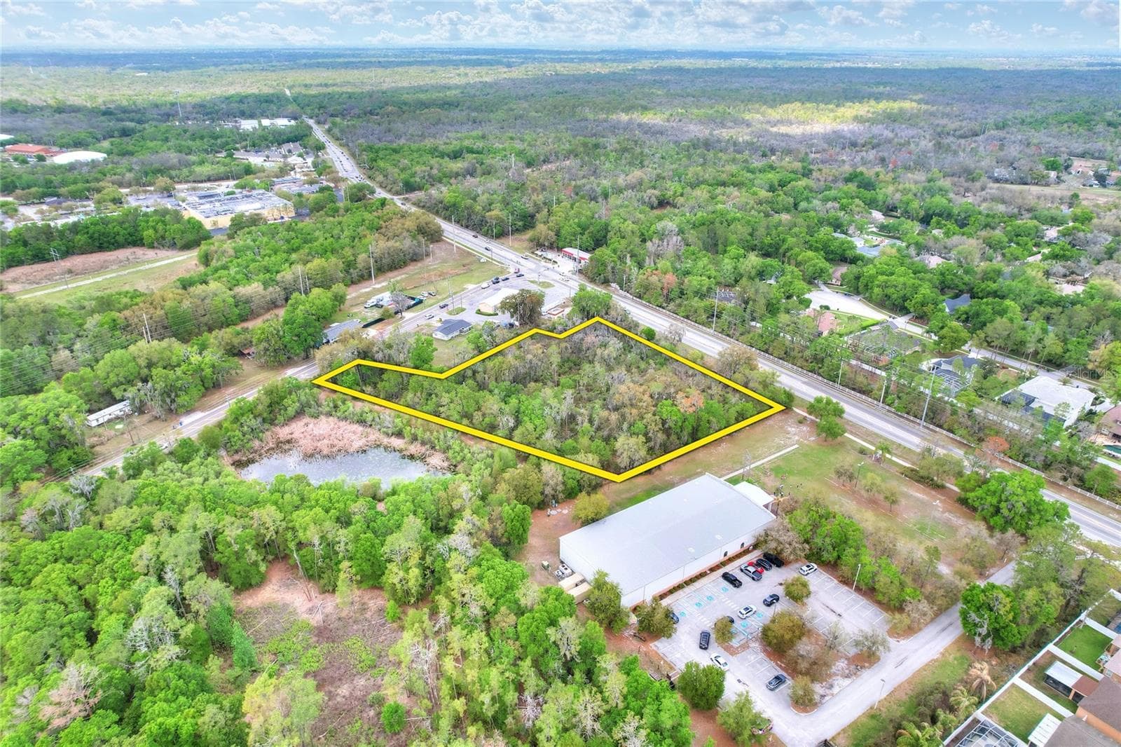 5708 Lithia Pinecrest Rd photo 4