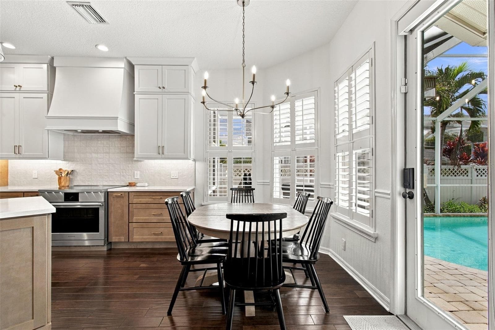 10306 Marchmont CT photo 4