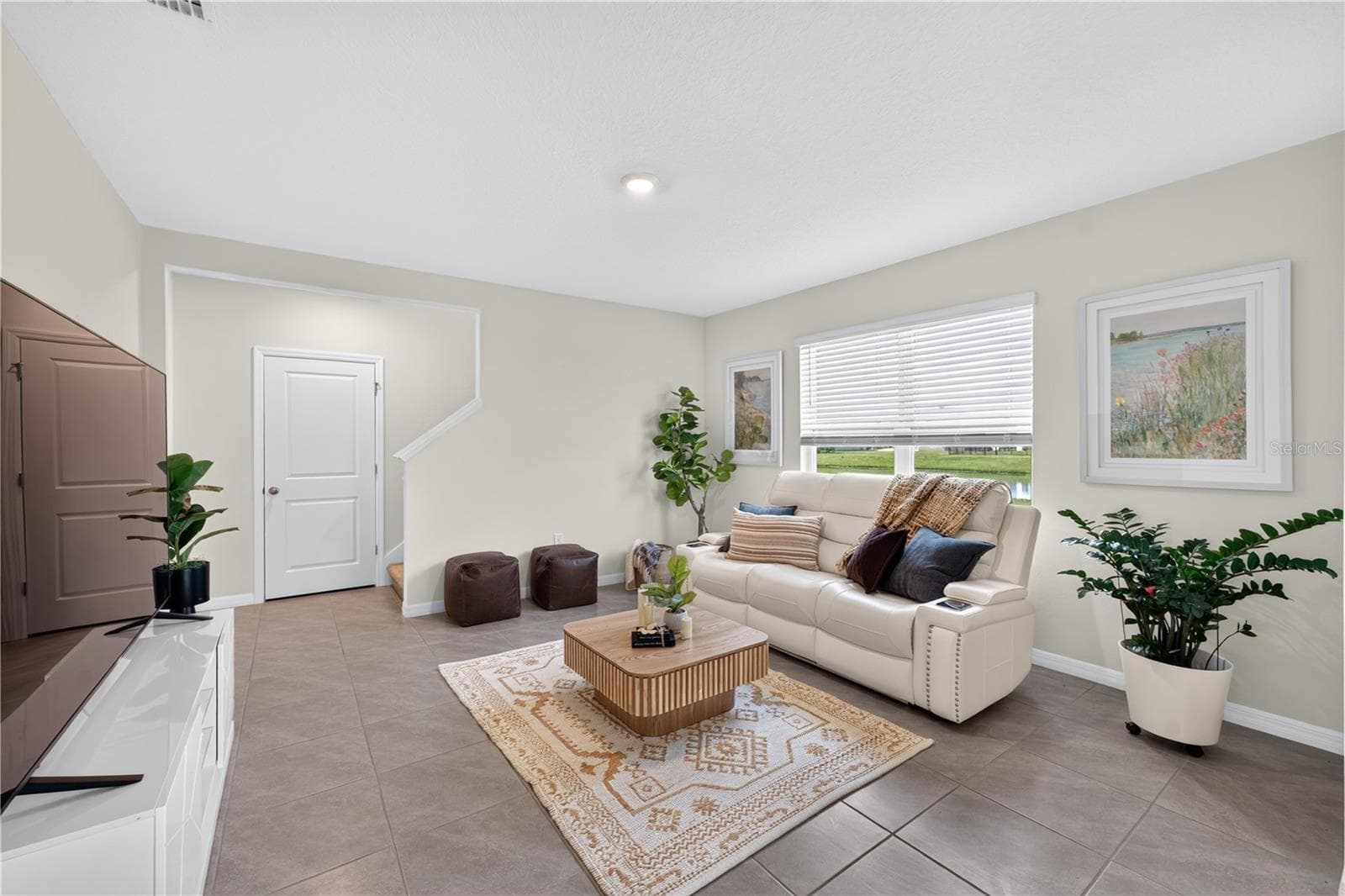 8379 Ender Hills Dr photo 3