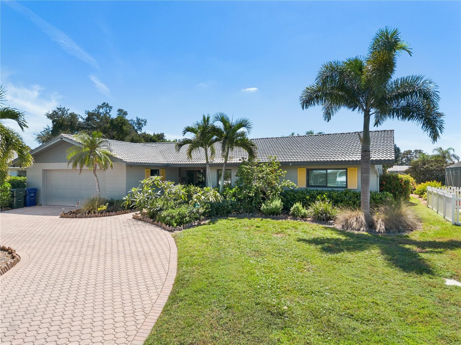 3377 Spring MILL Cir photo 4