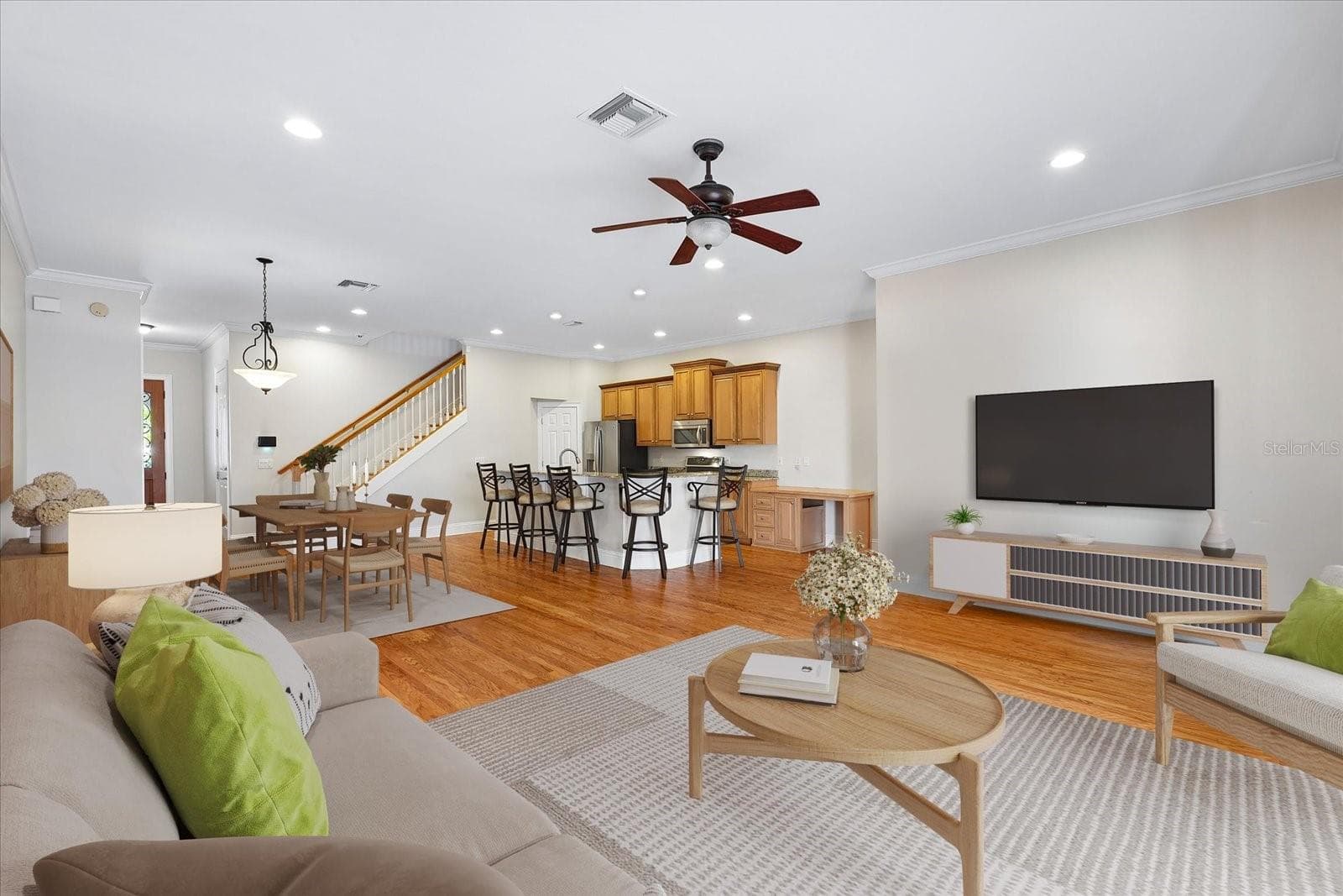 3410 W Barcelona St #2 photo 3