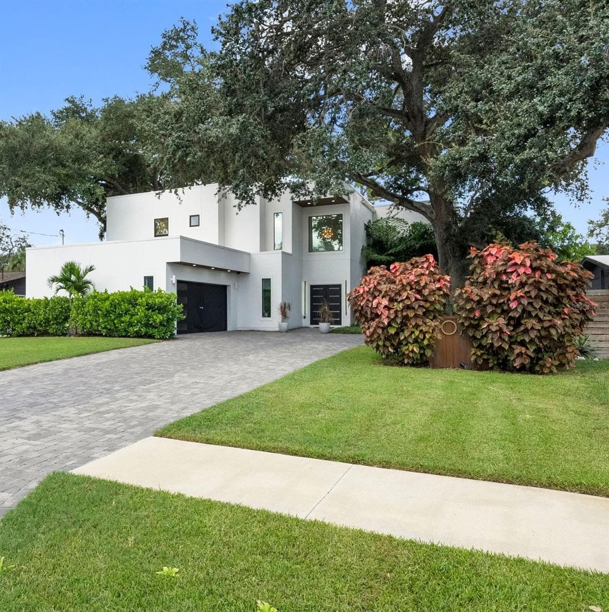 4507 W Price Ave