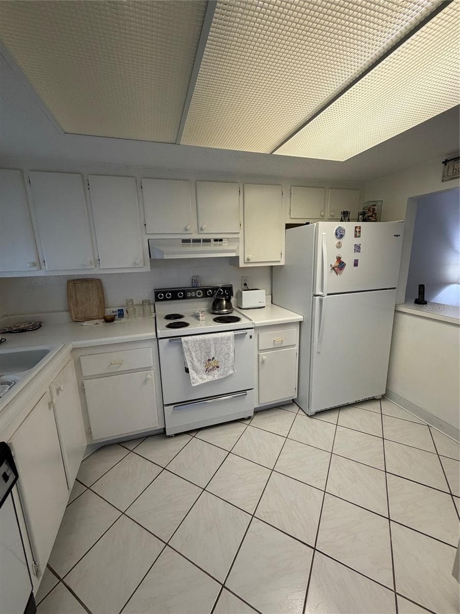 1524 Lakeview Rd #304 photo 5