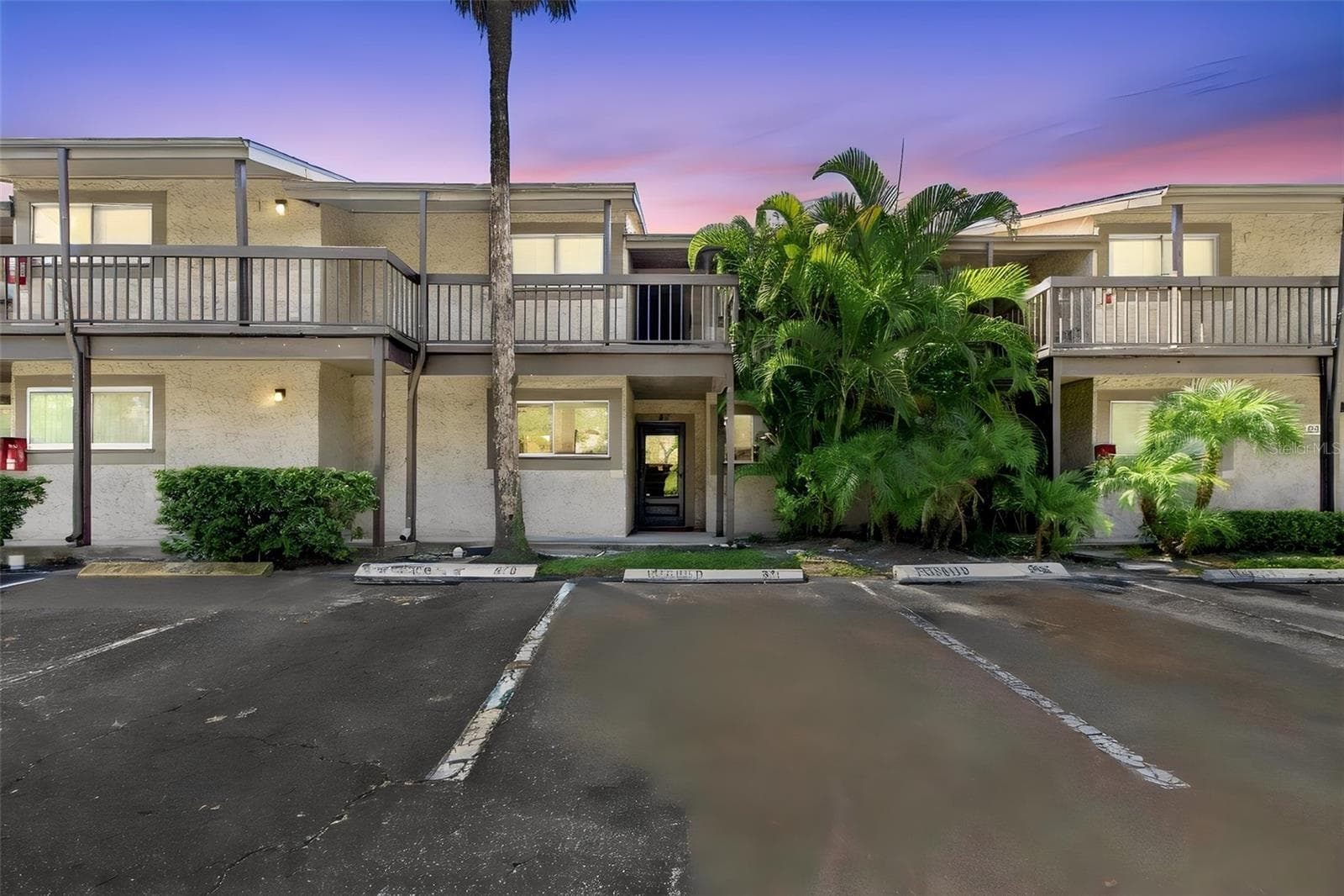 6340 Newtown Cir #40A4