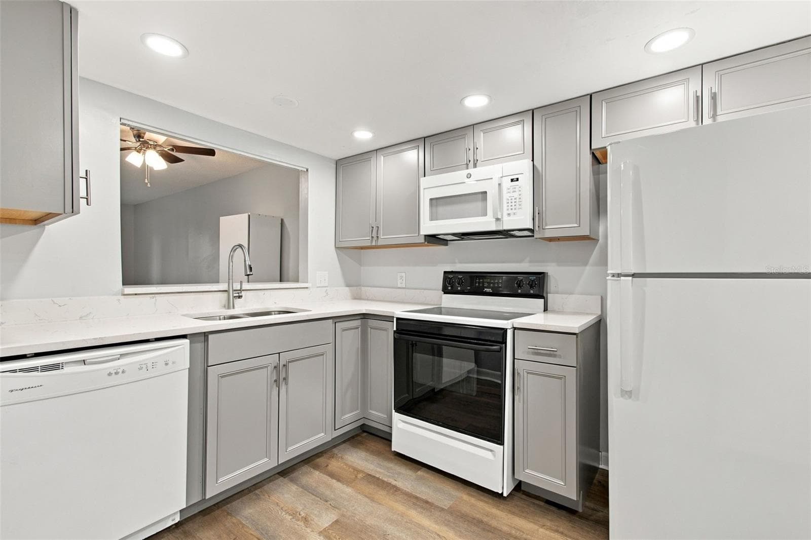 6340 Newtown Cir #40A4 photo 3