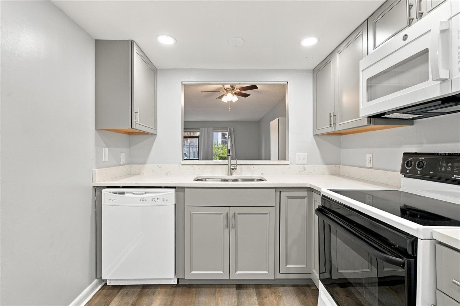 6340 Newtown Cir #40A4 photo 4