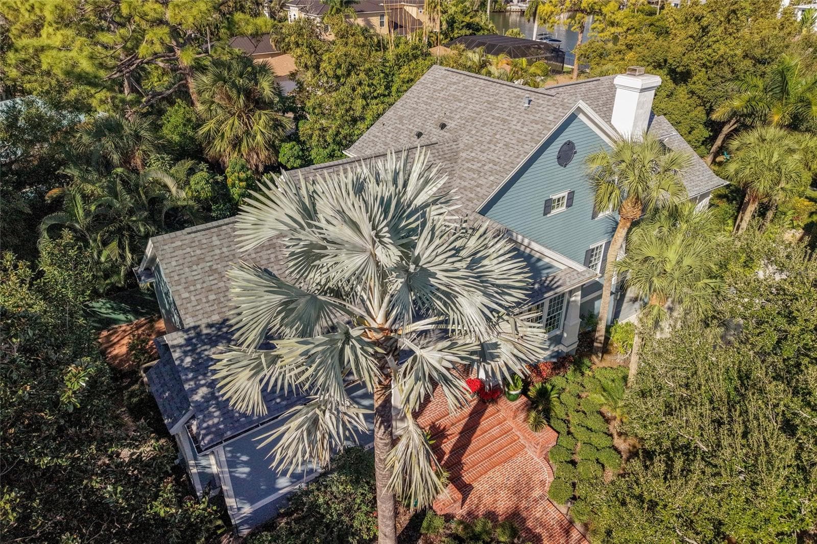 1749 Lincoln Park Cir photo 3